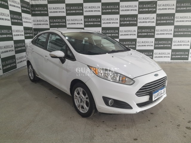 FORD FIESTA SD 1.6 SE 16V FLEX POWERSHIFT 2014